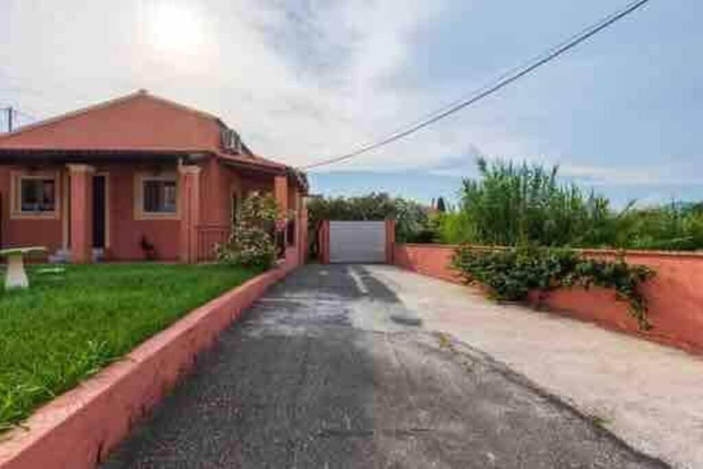Sofis Private House With Big Garden Apartamento Alykes Potamou Exterior foto
